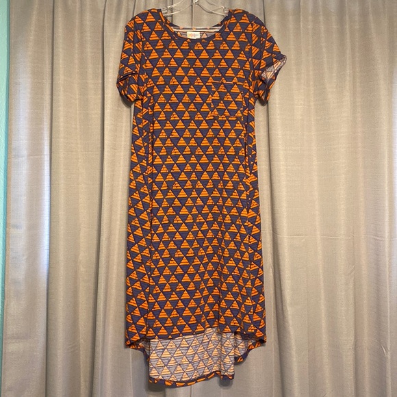 LuLaRoe Dresses & Skirts - Lularoe Carly Dress Size Small